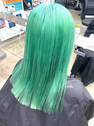 ロング カラー インナーカラー 推し ブリーチ  髪質改善のヘアスタイル