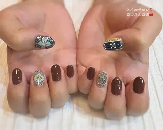ネイル ショートネイル 森のさんぽ道のネイルデザイン