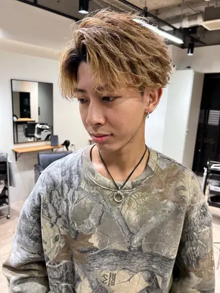 ショート パーマ メンズ 稲村侑斗ダウンパーマ メンズパーマのヘアスタイル