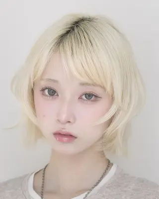 ショート カラー 🫧ボブカットモデル 韓国透明感カラー🫧のヘアスタイル