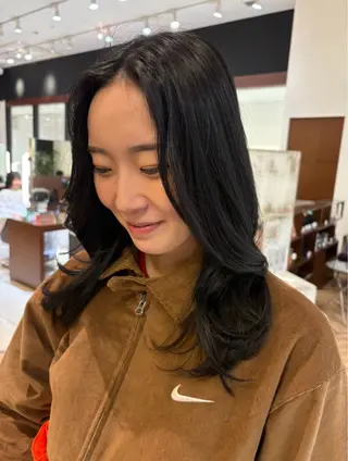 ロング カラー noto mitsukiのヘアスタイル