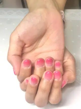 ネイル 新宿ネイルサロン ジェミディローサのネイルデザイン