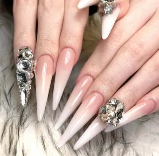 ネイル Nie Nail Shinokuboのネイルデザイン