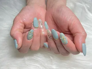 ネイル Miki 本町駅｜💅‎🤍のネイルデザイン