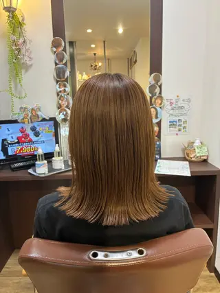 ミディアム 小野 静流のヘアスタイル