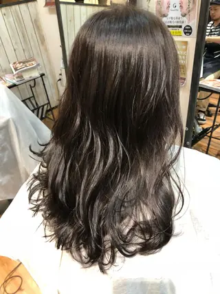 ロング カラー taishi taishiのヘアスタイル