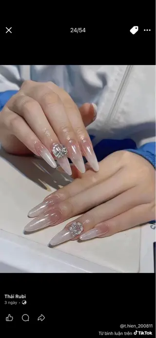 ネイル NiNy Nailsのネイルデザイン