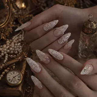 ネイル Roger 舞のネイルデザイン