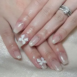 ネイル ishiro 🍂のネイルデザイン
