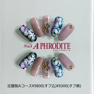 ネイル Nail  Aphroditeのネイルデザイン