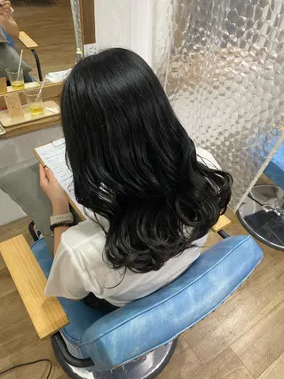 ロング カラー otoha✳︎ くすみ艶カラーのヘアスタイル