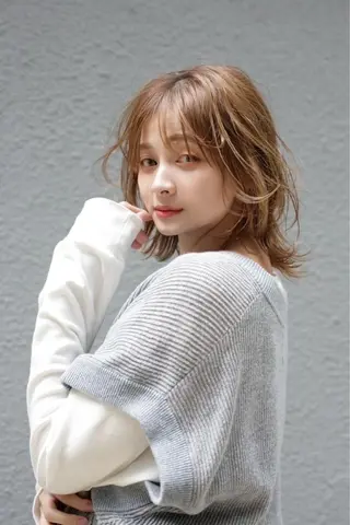 ミディアム カラー パーマ kith.所属・ケアカラー×髪質改善 🌙OKUBO🌙のヘアスタイル