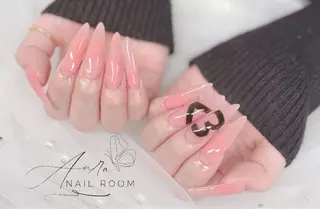 ネイル Aura Nail Roomのネイルデザイン