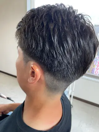 ショート 伊丹Pilina 山田のヘアスタイル
