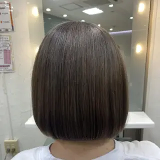 ミディアム 髪質改善/白髪ぼかし SHIONのヘアスタイル