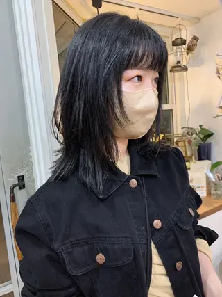 ミディアム カラー 【pejite】 Hinanoのヘアスタイル