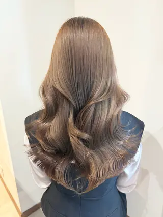セミロング 大阪/ショート特化型 美容師/吉留亜門のヘアスタイル