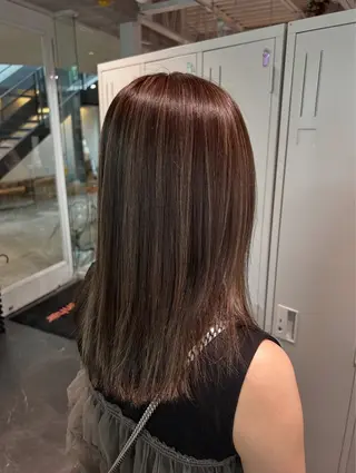 セミロング 寺澤 歩佳のヘアスタイル