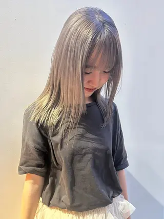 カラー 中野 ちよのヘアスタイル