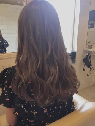 ロング カラー _WHITE 高槻店 平野湧人　/髪質改善のヘアスタイル