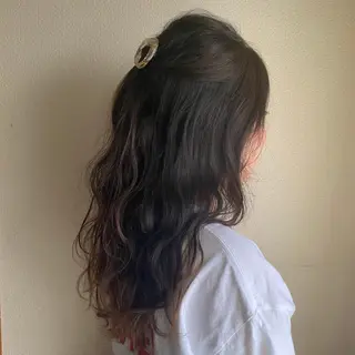 ロング 小川 愛美のヘアスタイル