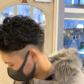 ショート パーマ メンズ BRITS 渡辺 菜々子のヘアスタイル
