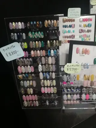 ミディアム Risus NAILのネイルデザイン