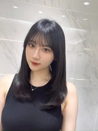 ミディアム 中顔面短縮 顔まわり新田大翔のヘアスタイル