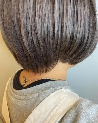 ショート カラー 髪質改善/縮毛矯正 /美髪🩵イケダのヘアスタイル