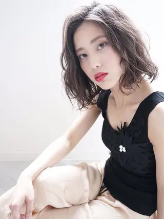 ミディアム カラー パーマ 花井 啓好のヘアスタイル