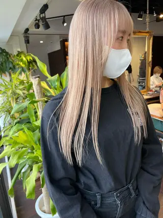 ロング オカモト ミユウのヘアスタイル