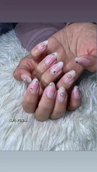 セミロング ネイル ak nail .のネイルデザイン