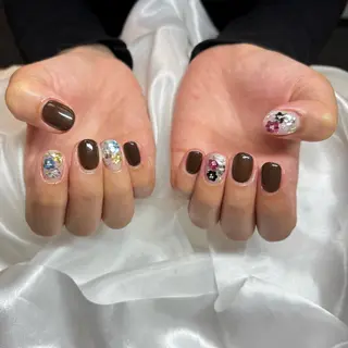 ネイル E大和八木 miyuのネイルデザイン