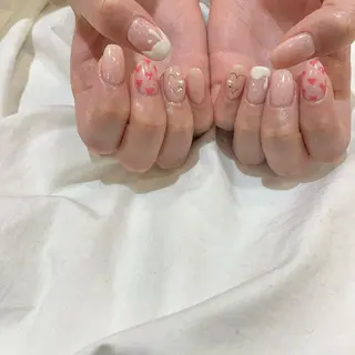 ネイル 藤原 胡桃のネイルデザイン