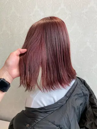 ミディアム カラー デザインカラー✨新倉 佑奈のヘアスタイル