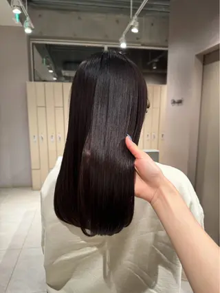 ミディアム 角田 成李のヘアスタイル