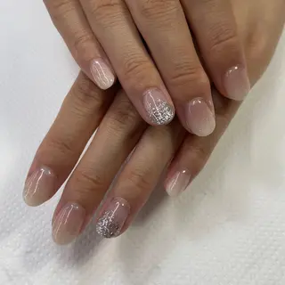 ネイル 谷口 瞳のネイルデザイン