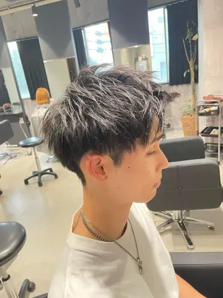 ショート メンズ _WHITE / KENTOのヘアスタイル