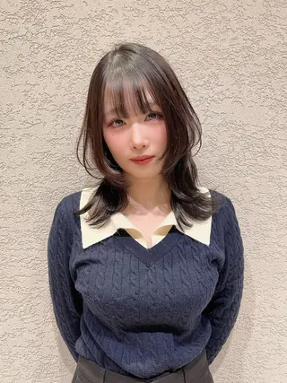 ミディアム カラー 興津/韓国レイヤー ダブルカラー美髪縮毛のヘアスタイル