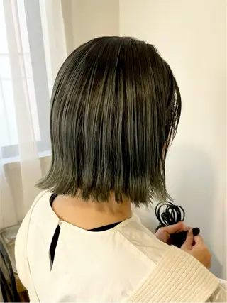 ショート 【白髪ぼかし】 愛甲竜佑のヘアスタイル