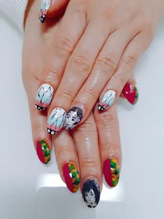 ネイル serapia所属・新家 美紀のネイルデザイン