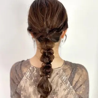 ヘアアレンジ MINAMO 韓国レイヤーのヘアスタイル