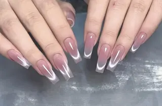 ネイル Pure&Rich Nailのネイルデザイン