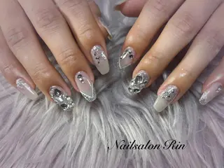ネイル Nailsalon Rinのネイルデザイン