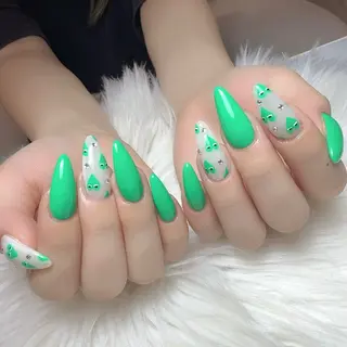 ネイル Nail salon EM（エム）諸星のネイルデザイン