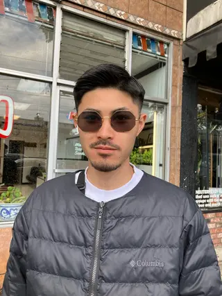 ショート 海外風ヘア/ メンズ専門💈のヘアスタイル