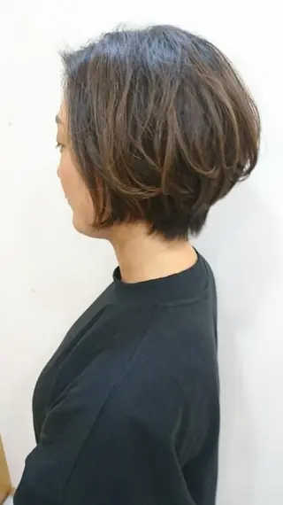 ショート 齋藤 愛美のヘアスタイル