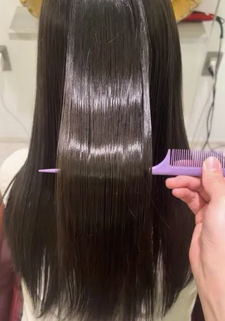 カラー Lita所属・rina🐰 /　Lita1Fのヘアスタイル