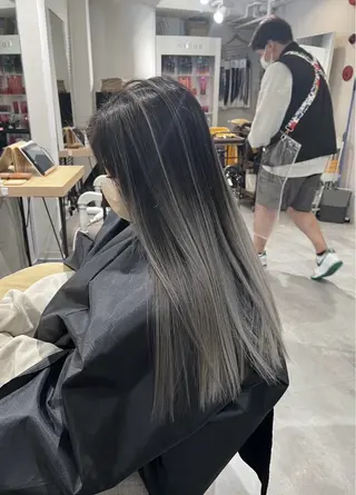 ロング カラー ROBIN所属・指名数No.1 /NAOYAのヘアスタイル