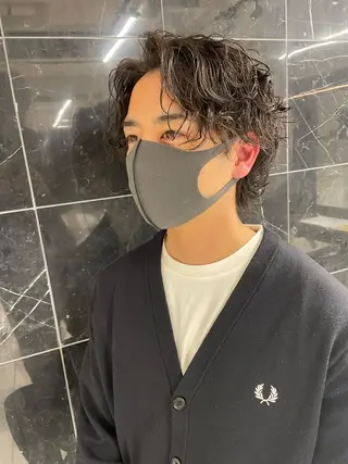 パーマ メンズ 大阪美容師 井上智博のヘアスタイル